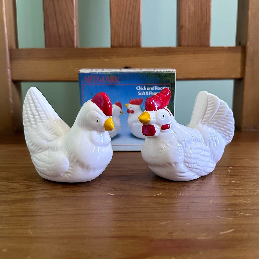 Vintage 1986 Artmark Chick and Rooster Salt and Pepper set